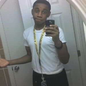 Profile Picture of Kevin Buckles (@lilkbizzle) on Myspace