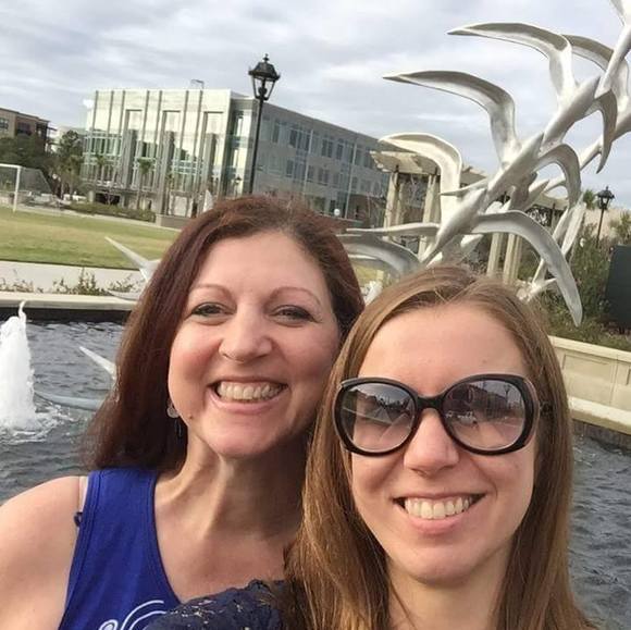 Profile Picture of Anke Hunt (@ankehunt) on Poshmark