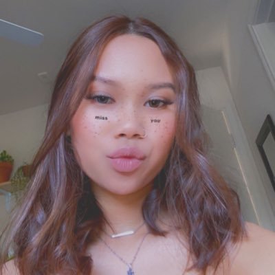 Profile Picture of Theresa (@theresa__hoang) on Twitter