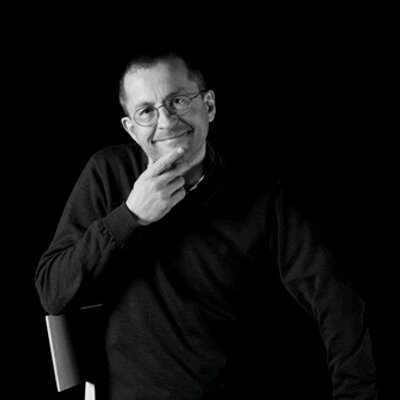 Profile Picture of Chris Howson (@@CDHtwt) on Twitter