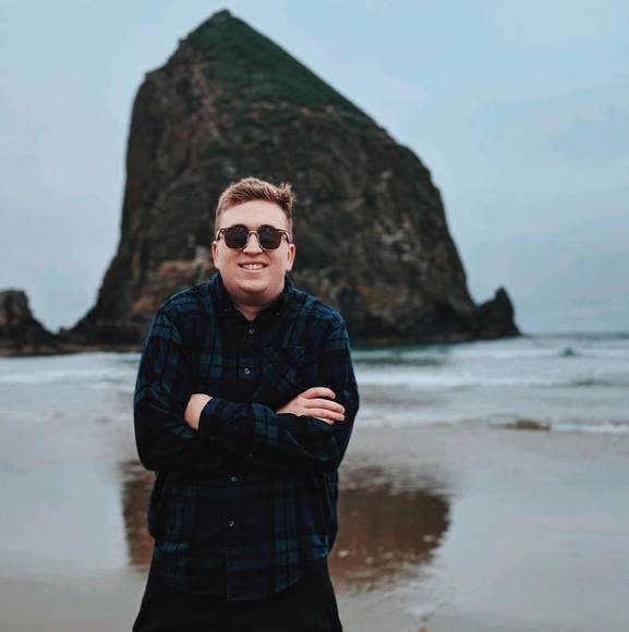 Profile Picture of Matthew Vorenkamp (@mvorenkamp) on Poshmark