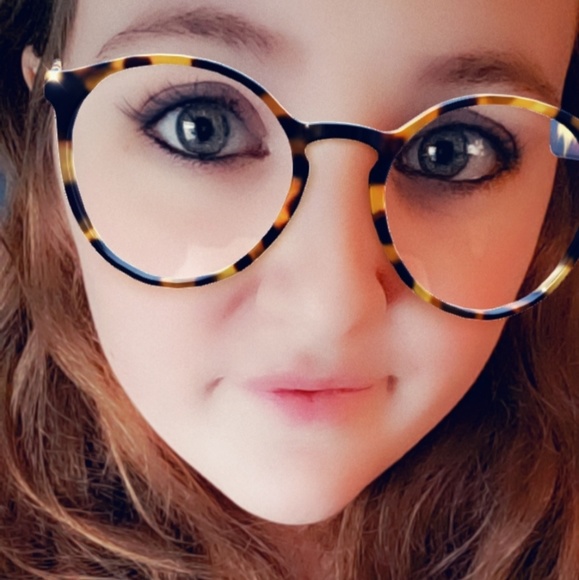 Profile Picture of Katelyn Potter (@katiepotter2617) on Poshmark