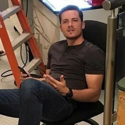 Profile Picture of Jesse Lee Soffer Out Of Context (@oocJesseSoffer) on Twitter