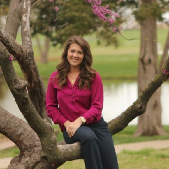 Profile Picture of Shawnee Lorenz (@slorenz) on Poshmark