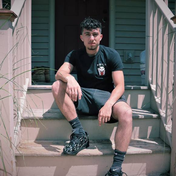 Profile Picture of Dominick Pendino (@dom_9) on Poshmark