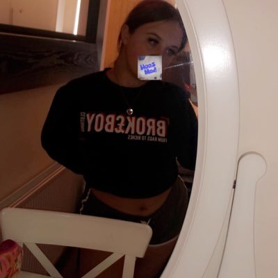 Profile Picture of Amelia Tanner (@ameliasiennaa) on Twitter