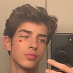 Profile Picture of John Nieves (@john___nieves2000) on Instagram