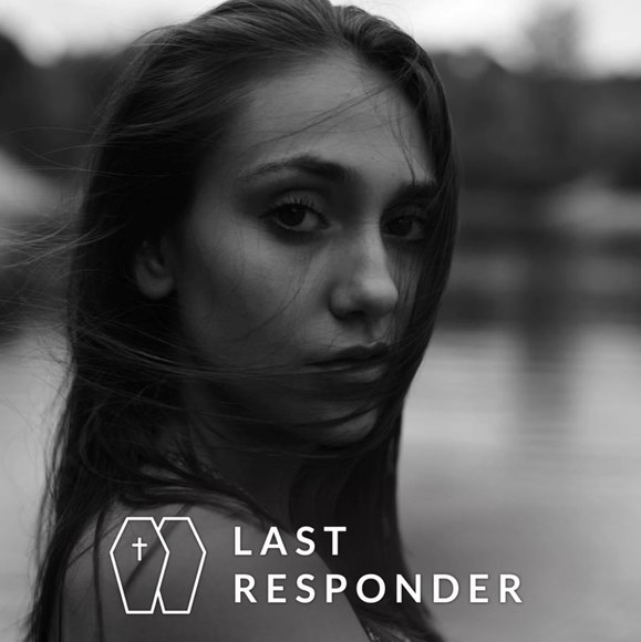 Jenna Craveiro - Poshmark Profile Picture of Jenna Craveiro (@jencrav) on Poshmark