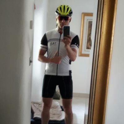 Jonathan Cruse - Twitter Profile Picture of Jonathan Cruse (@cruse_cruse) on Twitter