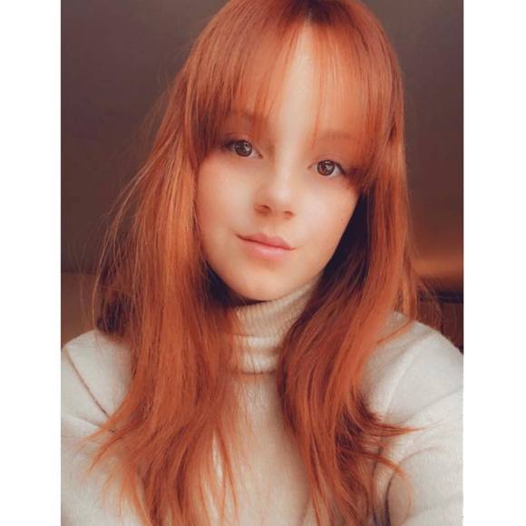 Profile Picture of Megan Savaria (@annie1699) on Poshmark