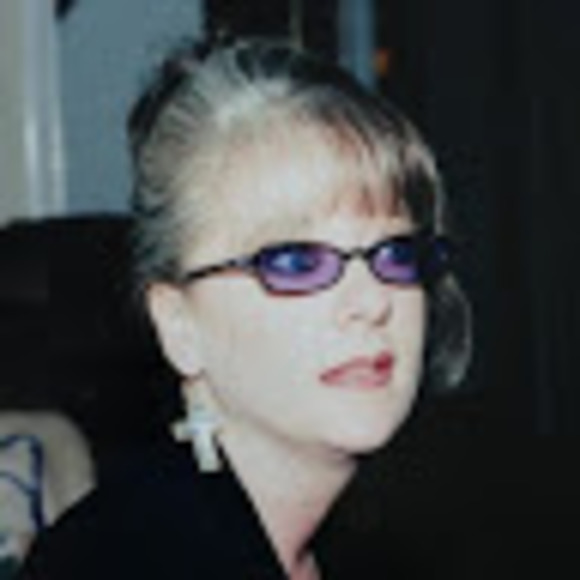 Profile Picture of N. Clark (@mrsclarkn65) on Poshmark