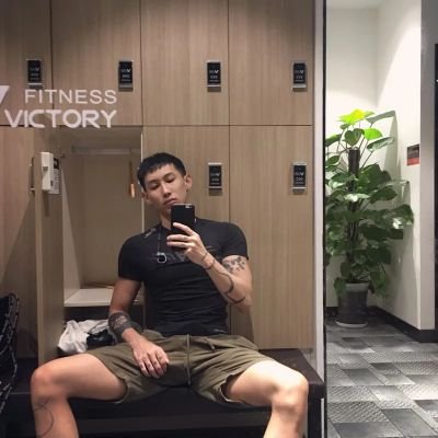 Profile Picture of Lee (@Eamon89734468) on Twitter