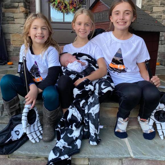 Profile Picture of Crystal Beard (@ccb) on Poshmark