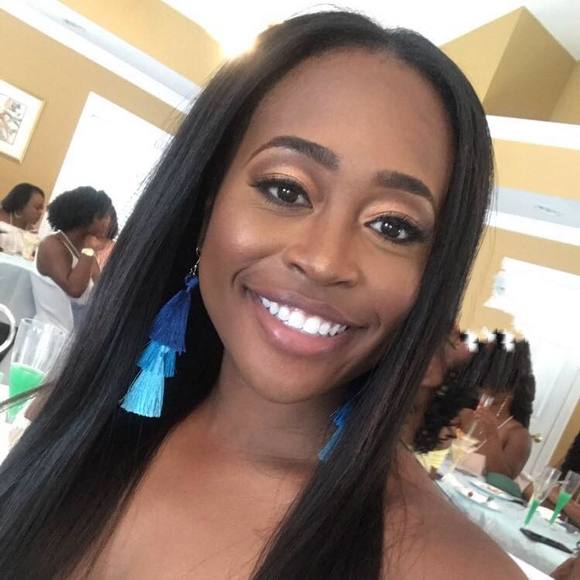 Profile Picture of Necia Jones (@faneciaj6) on Poshmark