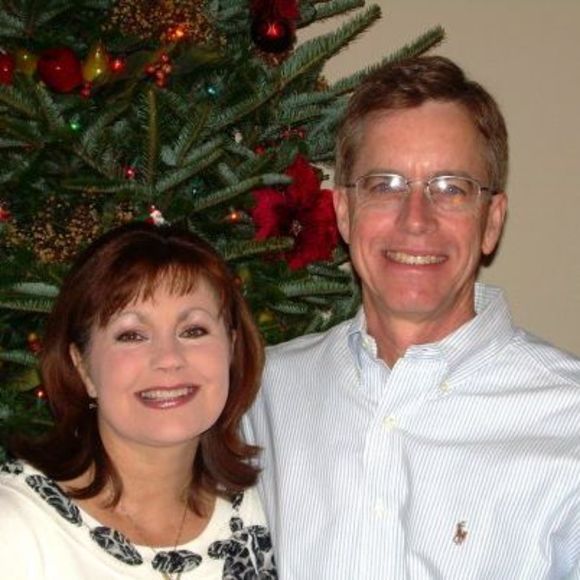 Profile Picture of Nancy Bell (@nbell1027) on Poshmark