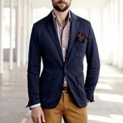 Profile Picture of CarlosPerry (@CarlosPerry19) on Twitter