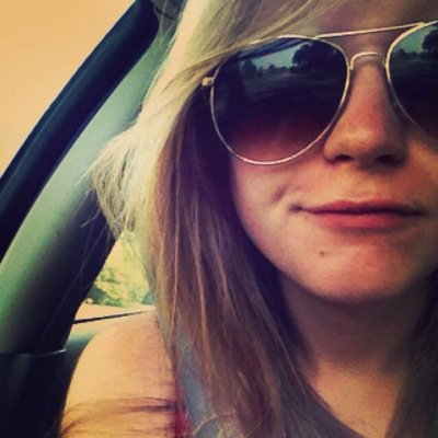 Profile Picture of Taylor Schroeder (@taygaymynuts7) on Twitter