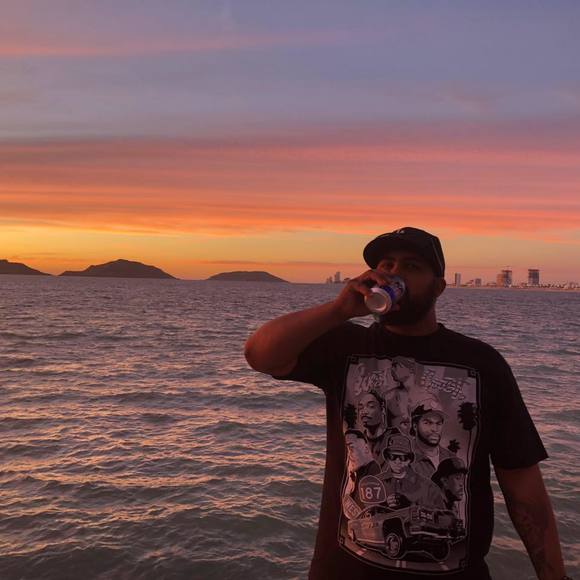 Profile Picture of Mark Perales (@markperales93) on Poshmark