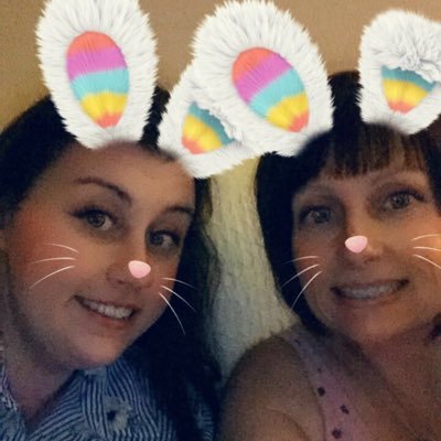 Profile Picture of Carol Richards (@caz0511) on Twitter