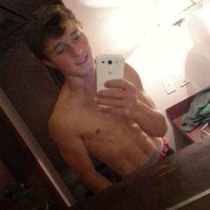 Profile Picture of Anthony Mcmurray (@roguelichking) on Twitter