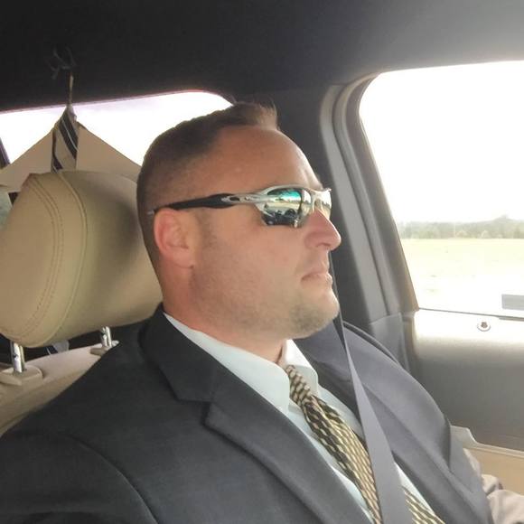 Profile Picture of Kristofer Napert (@knapert) on Poshmark