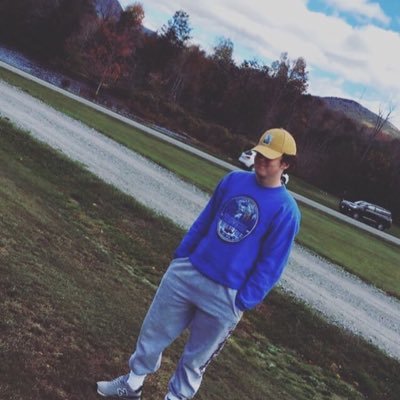 Profile Picture of Robert Ferrel (@robybobrob) on Twitter