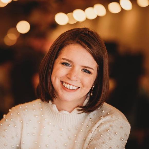 Profile Picture of Ivy rose Ball (@ivyrball) on Poshmark