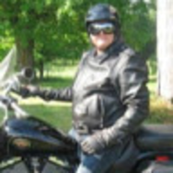 Profile Picture of Christian Reiss (@christianreiss) on Poshmark