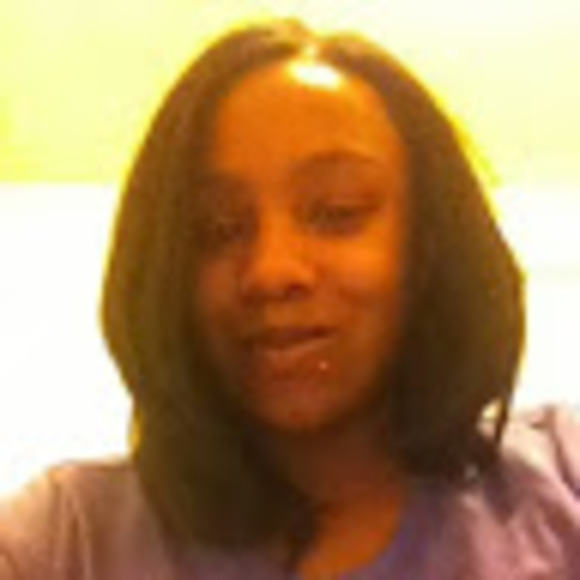 Profile Picture of Andrea Campbell (@dreabadazz109) on Poshmark