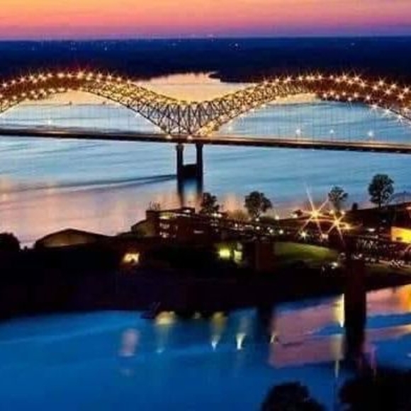 Profile Picture of Walter Weeden (@iamshowtimecuts) on Poshmark