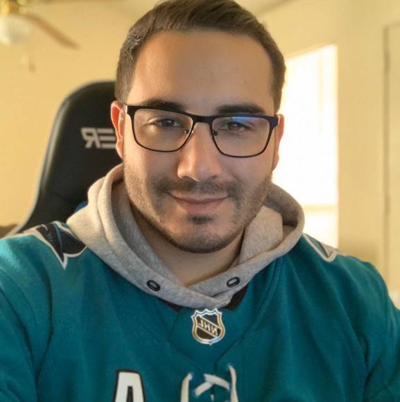 Profile Picture of Nicholas Marquez (@nmarq017) on Poshmark