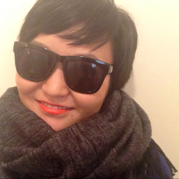 Profile Picture of Erdenetungalag Erdenebat (@tungaa) on Poshmark