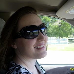 Profile Picture of Lindsey Dobbs (@cherrywoki) on Myspace