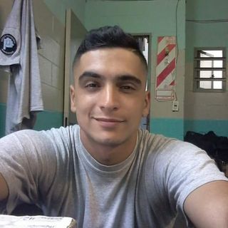 Profile Picture of Lucas DV (@lucas.dv.543) on Facebook