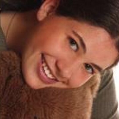 Profile Picture of Monica Bua (@monica_buao) on Twitter