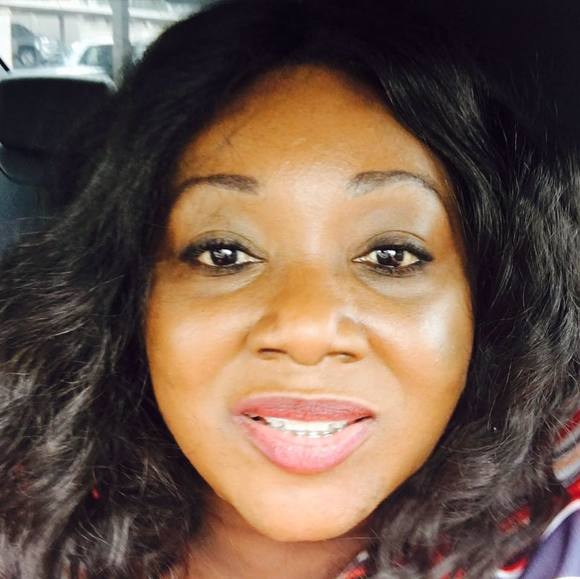 Profile Picture of Anto sandy Duncan (@sandy_s4u) on Poshmark