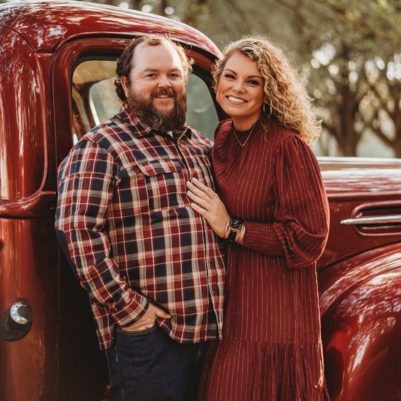 Profile Picture of Kayla Stuart (@stuartmomma) on Poshmark