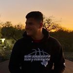 Profile Picture of Jesse Rueda (@somthingsomthingidontcare) on Instagram