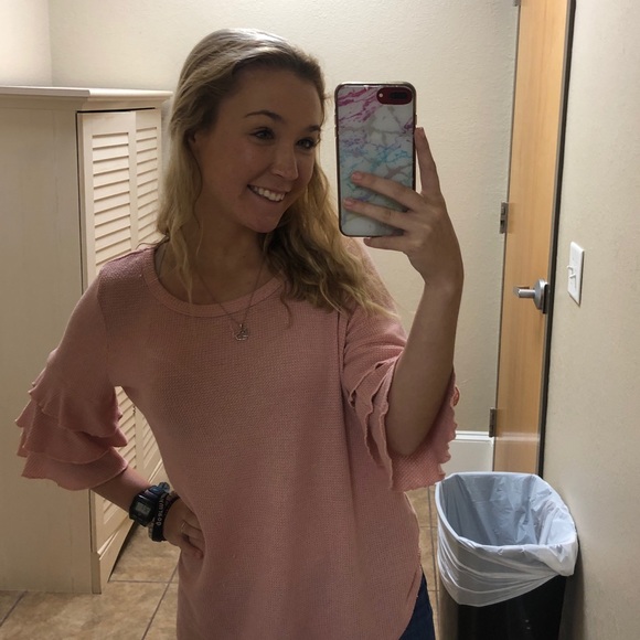 Profile Picture of Meagan Crozier (@mcrozier06) on Poshmark