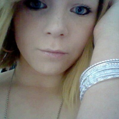 Profile Picture of Danielle Ansell (@@Daniiiiiiiiieee) on Twitter