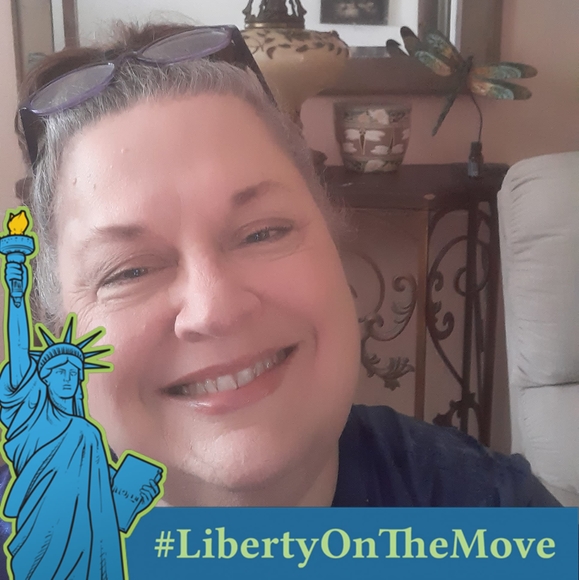 Profile Picture of Dawn Mcdarmont (@dmcdarm) on Poshmark