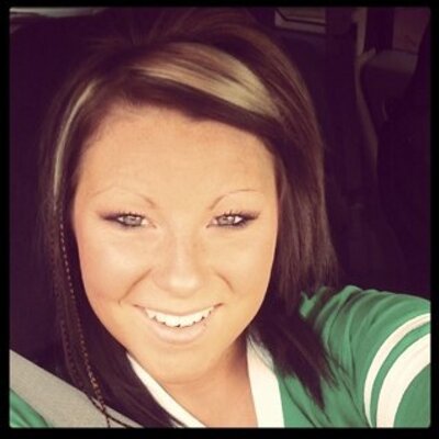 Profile Picture of Whitney Weir (@whitney_rae22) on Twitter