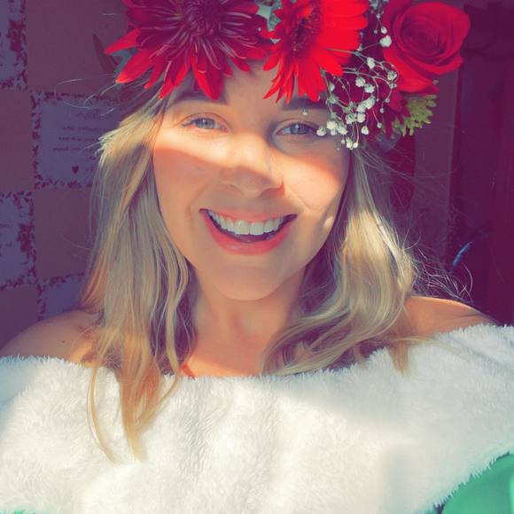 Profile Picture of Kelly Fincannon (@kfin33) on Poshmark