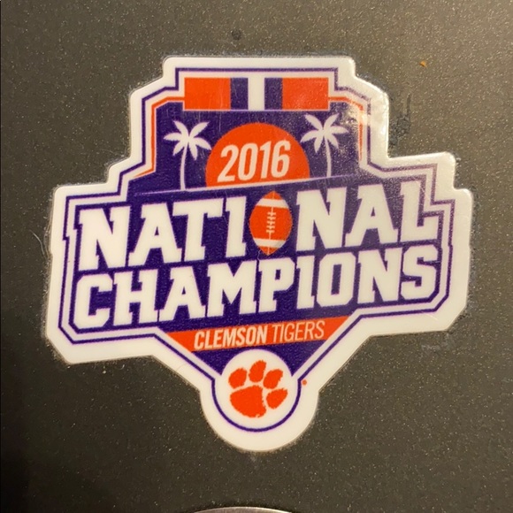 Profile Picture of Dawn Jordan (@jordandm616) on Poshmark