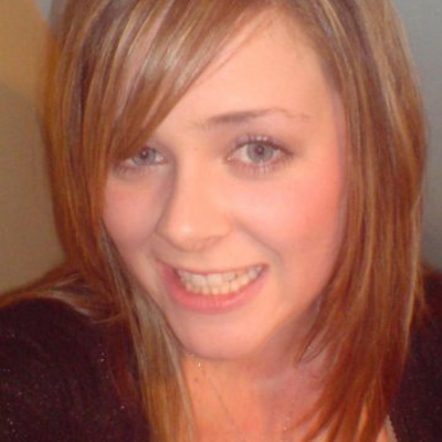 Profile Picture of Fay (Dobner) Edwards (@Fay_H_Edwards) on Twitter