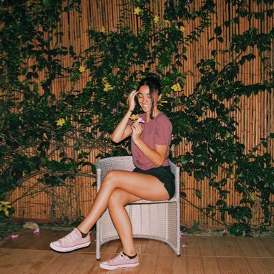 Profile Picture of Stefania Smith (@StefaniaSmith8) on Twitter