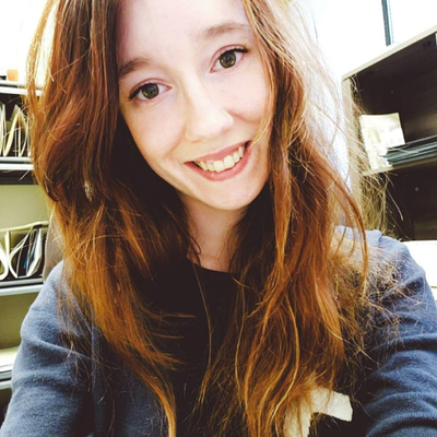 Profile Picture of Danielle Pilon (@yegSOSbooks) on Twitter