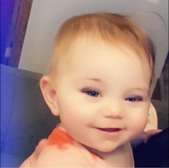 Profile Picture of Ashley Isaacson (@josephinesmama) on Poshmark