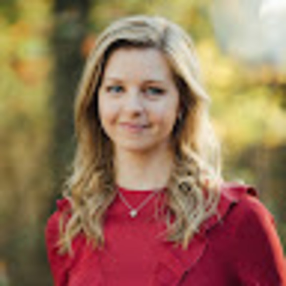 Profile Picture of Melissa Lockton (@mlockton) on Poshmark