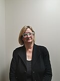 Profile Photo of Elizabeth Loshon Wikipedia